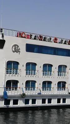 Navio Royal Ruby